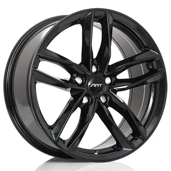 Replica 36 17x7.5 ET45 57.1 Gloss Black / Pirelli Ice Zero