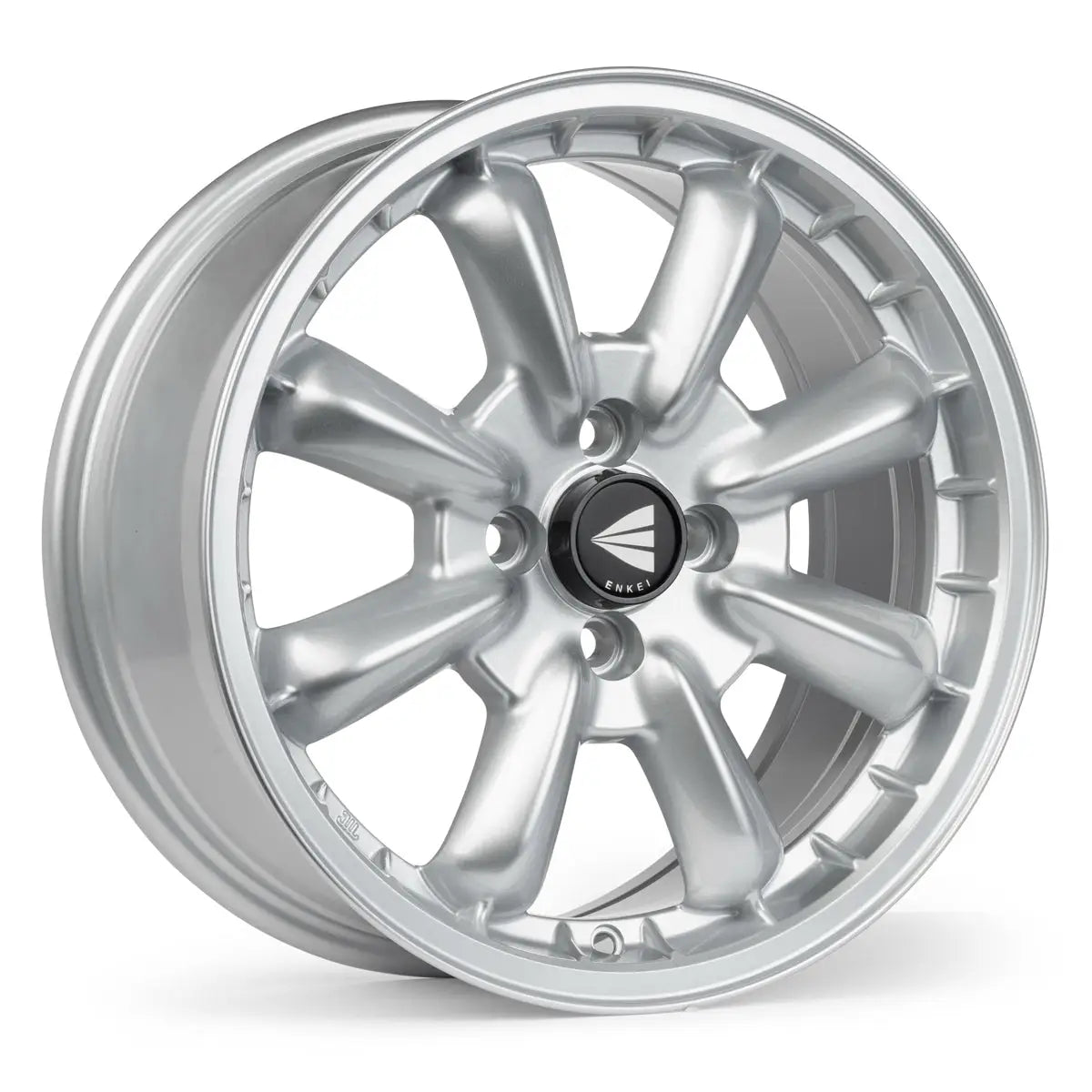 Enkei Compe 15x7.0 4x114.3mm ET0 CB72.6mm Silver