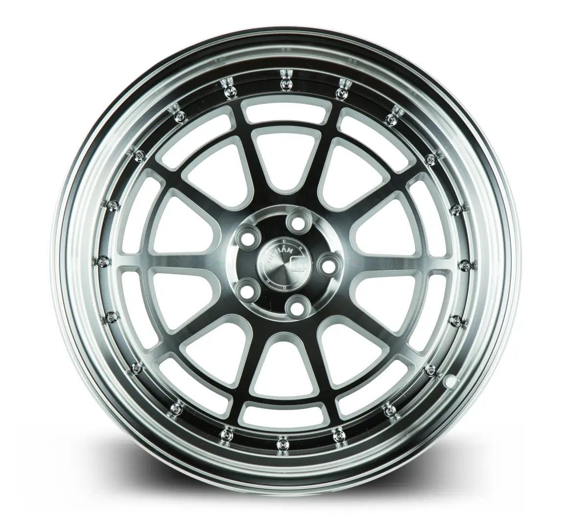 Aodhan Wheels AH04 18x9.5 5x114.3 CB73.1 ET30 Silver