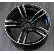 RAC B01 19x8.5 5x120 +35 72.6 Gloss Black With Machined Face