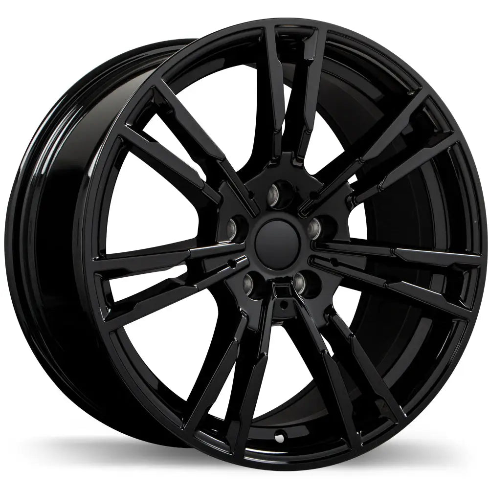 Replica 231 18x8 ET25 66.6 BLK / Michelin X Ice Snow