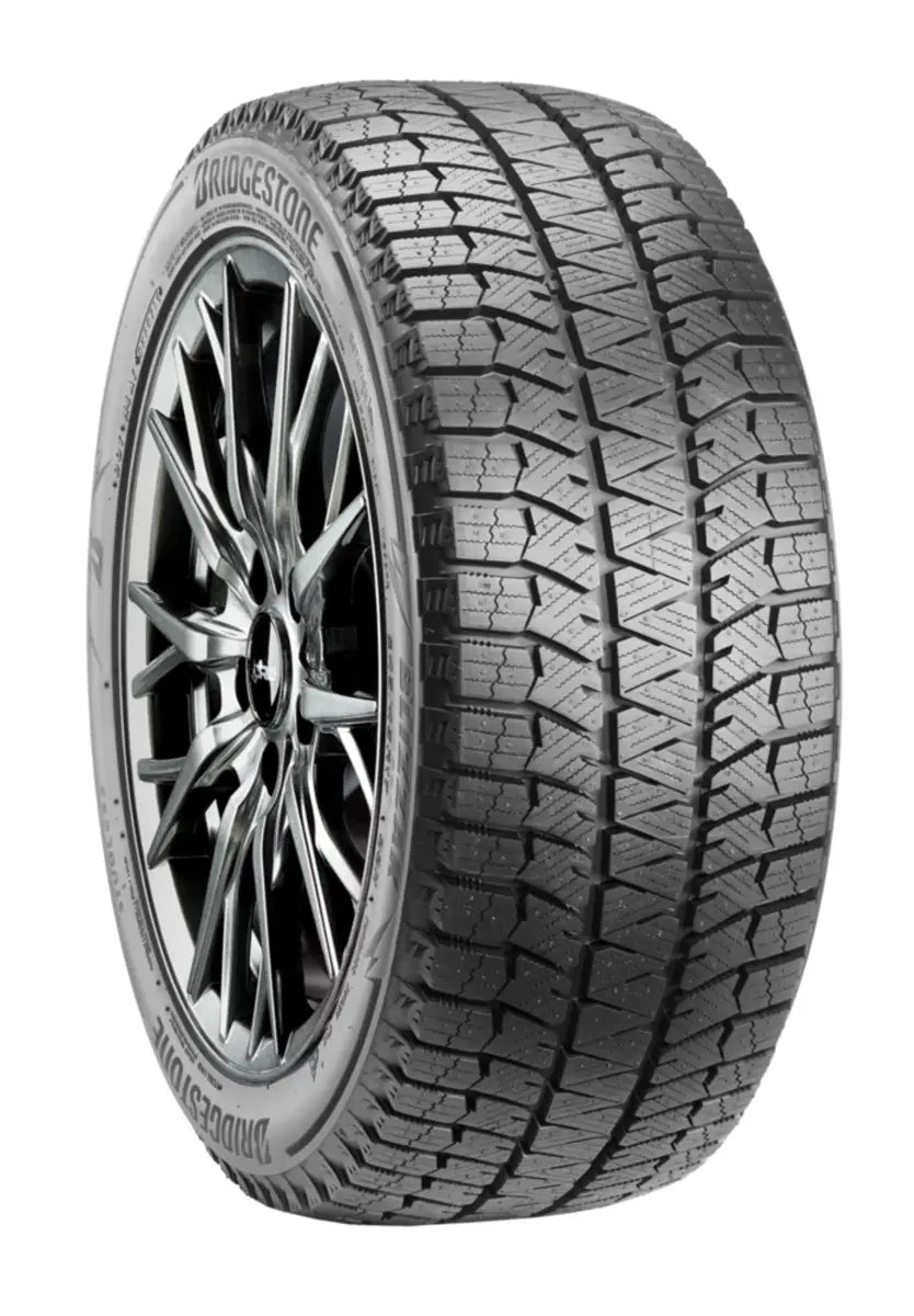 Bridgestone Blizzak WS90 245/40R18 97H