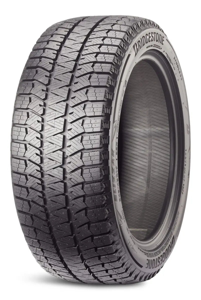 Bridgestone Blizzak WS90 235/45R17 97H