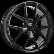Replica 257 18x8 ET33 66.6 Gloss Black / Michelin X ICE