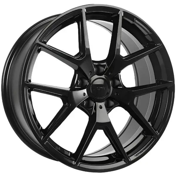 Replica 257 18x8 ET33 66.6 Gloss Black / Michelin X ICE