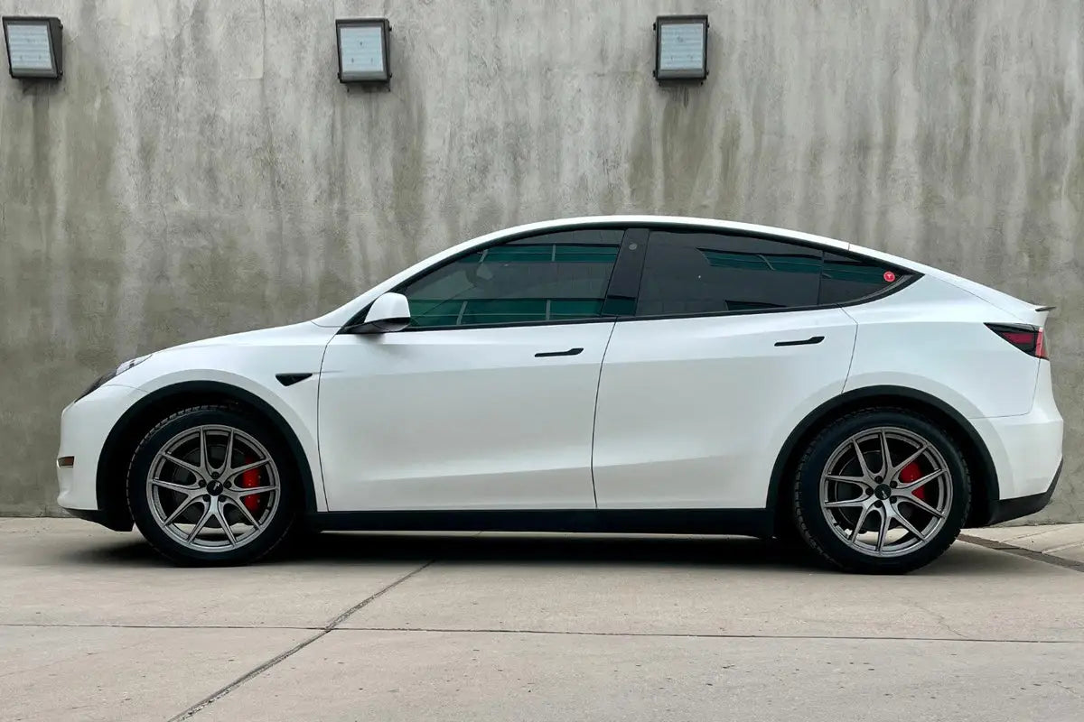 Fast Wheels FC04 19x8.5 5x120mm ET35 CB72.6mm Titanium