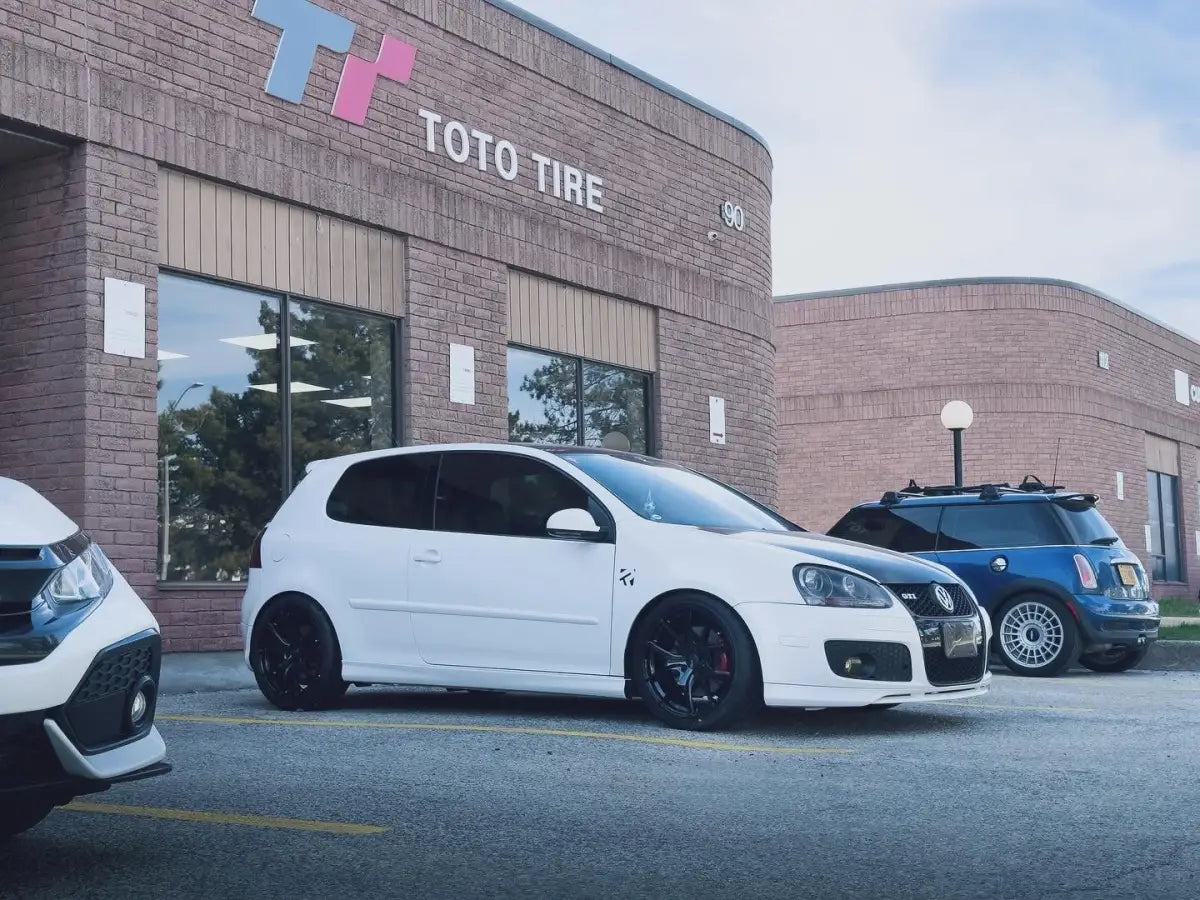 Fast Wheels FC04 19x8.5 5x120mm ET35 CB72.6mm Titanium