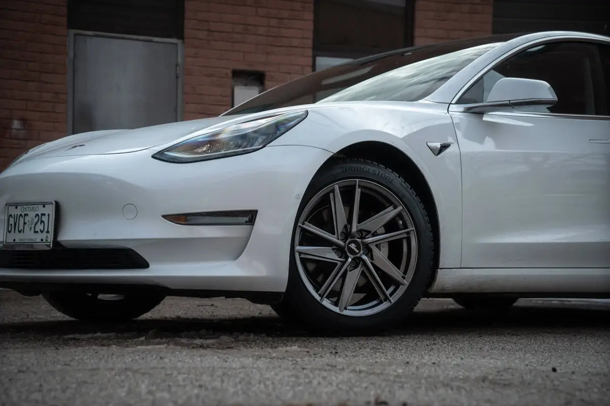 Fast Wheels EV01 19x7.5 5x114.3mm ET40 CB67.1mm Titanium