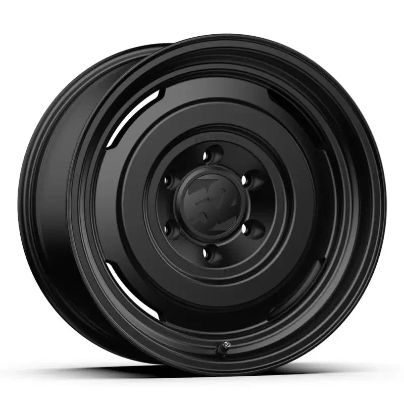 fifteen52 Analog HD 17x8.5 6x139.7 0mm ET 106.2mm Center