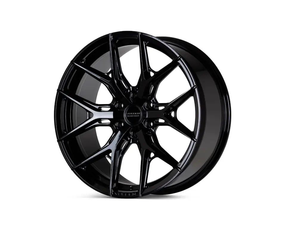 Vossen HF6-4 24X10 / 6X139.7 / ET35 / Deep Face / 95.1
