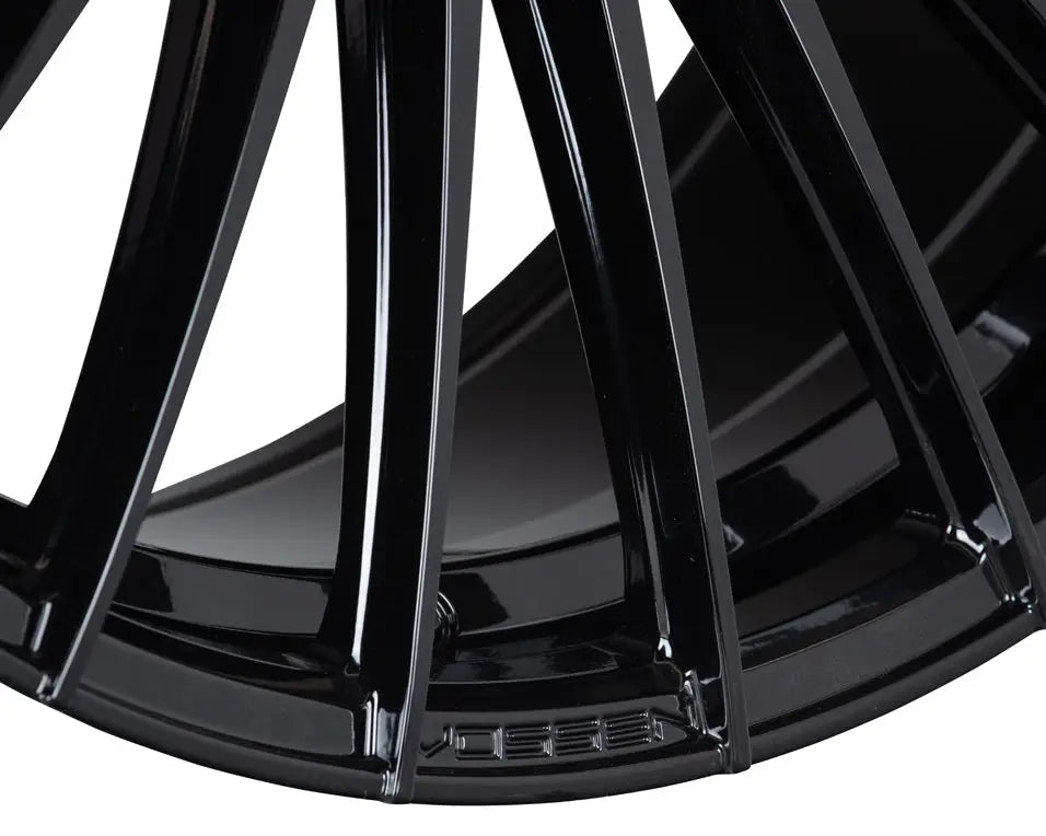 Vossen HF-8 22x9.5 / 6x135 BP / ET20 / 87.1 CB / Deep
