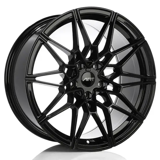 Replica 284 19x8ET25 66.6 Gloss Black / Michelin X Ice Snow