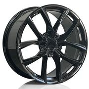 Replica TS3 18x8.5 ET35 71 64.1 Gloss Black / Michelin X
