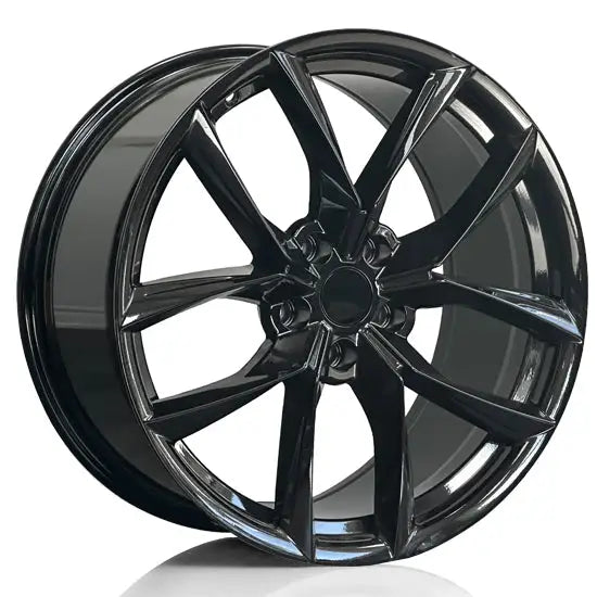 Replica TS3 18x8.5 ET35 71 64.1 Gloss Black / Michelin X
