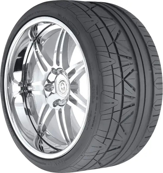 Nitto Invo 265/30R19 93W XL