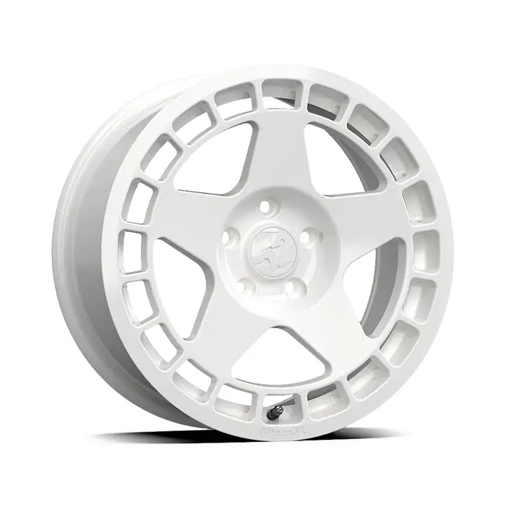 Fifteen52 Turbomac 18x8.5 ET45 66.5 RallyWhite / Firestone