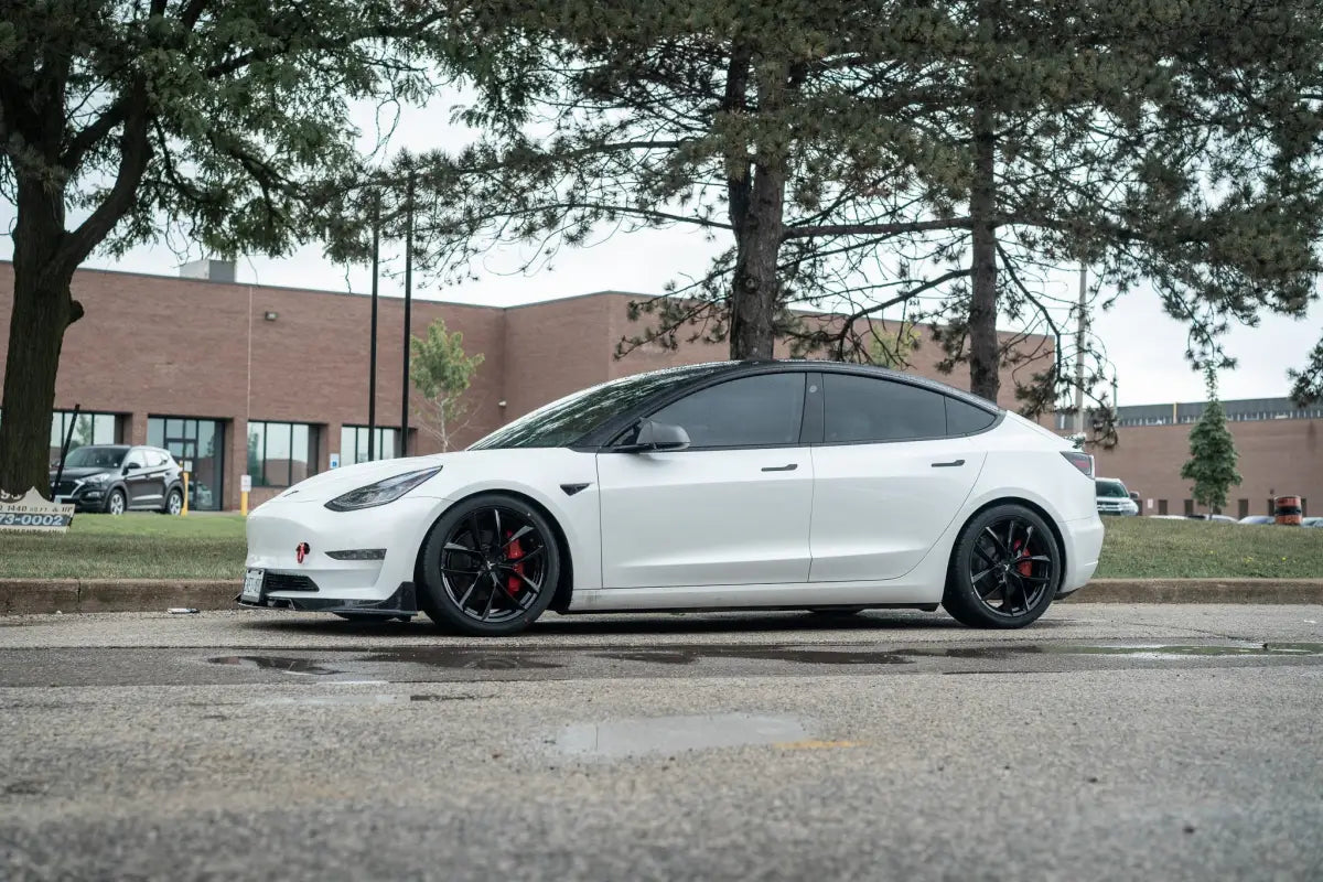 RAC Tesla TS3 19x9.5 5x114.3 + 45 71-64.1 Gloss Black Tesla