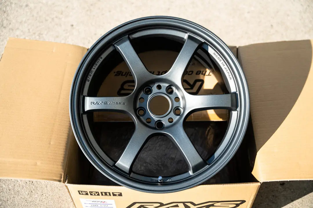Rays Gram Lights 57DR 17x9.0 5x114.3mm ET22 CB73.1mm Gun